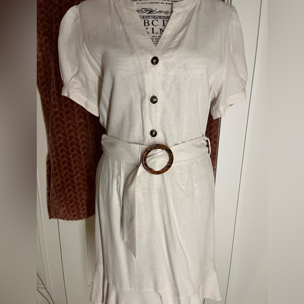 Monteau Cream Dress with Stylish Belt